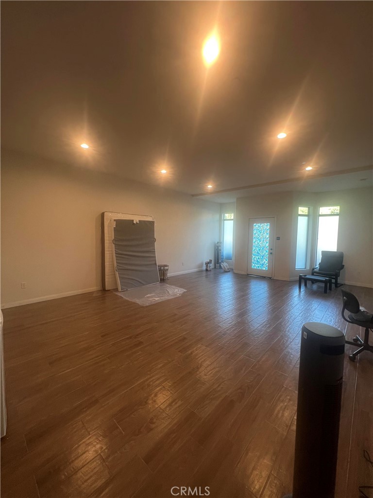 311 San Dimas Ave