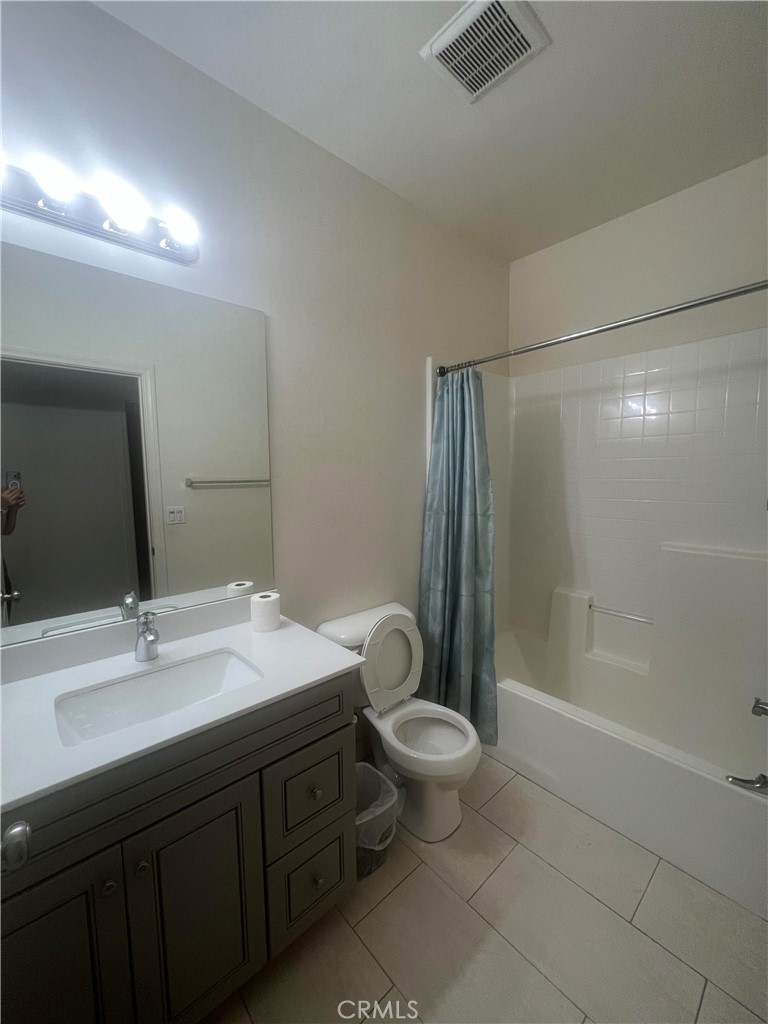 307 S San Dimas Ave