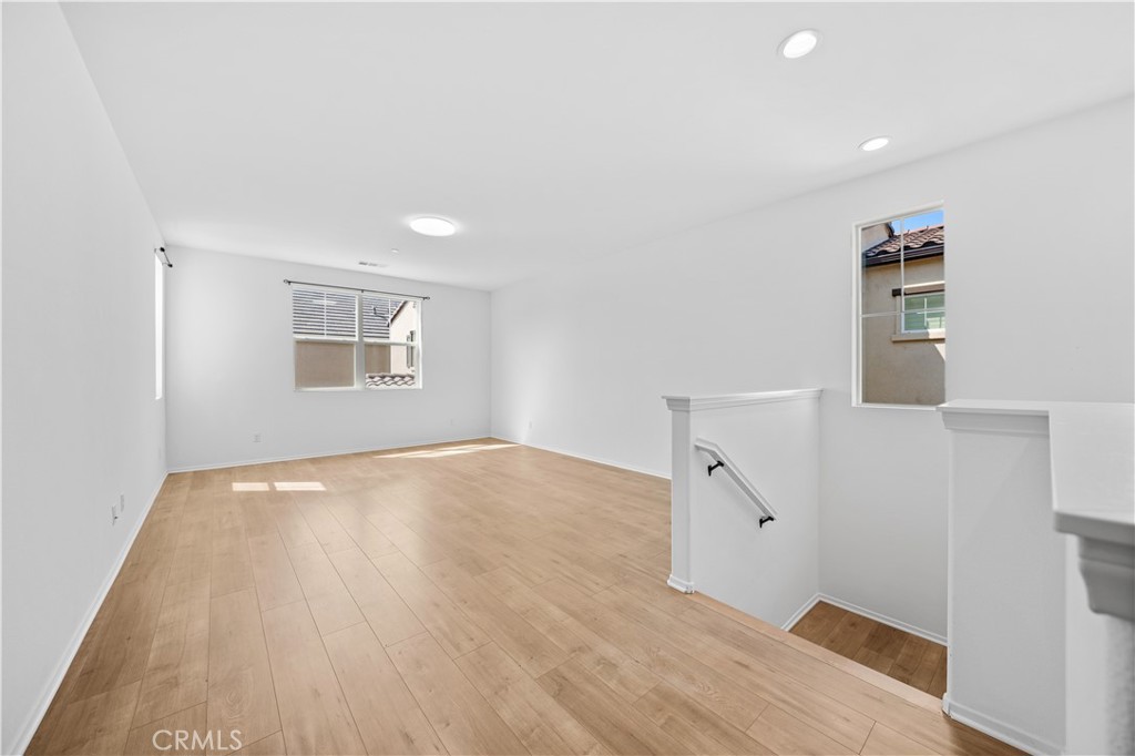 2785 E Kendall Ln
