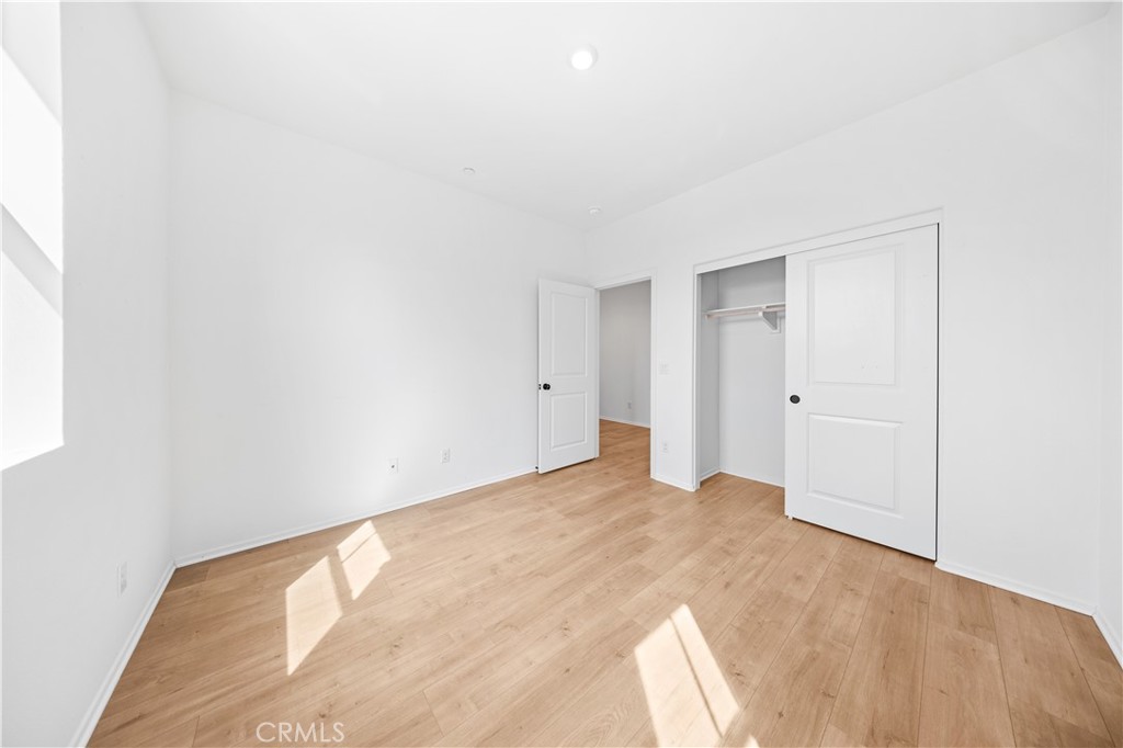 2785 E Kendall Ln
