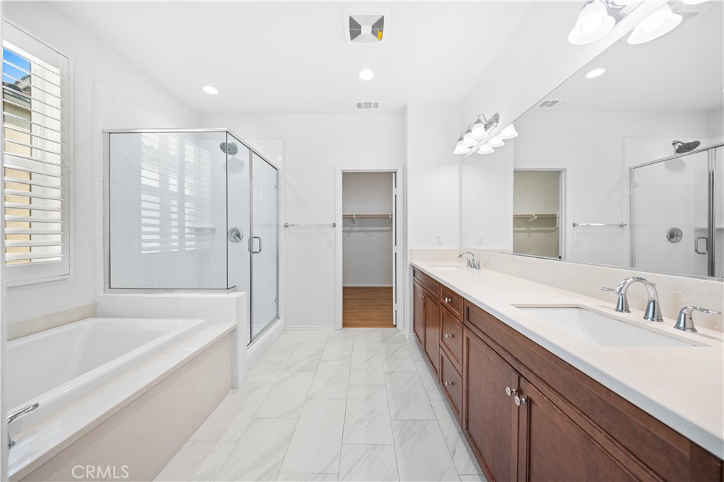 2785 E Kendall Ln