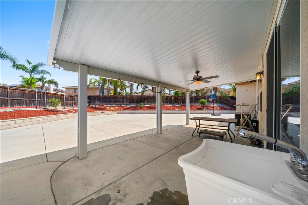 27922 Crescent Court