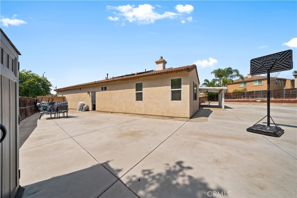 27922 Crescent Court