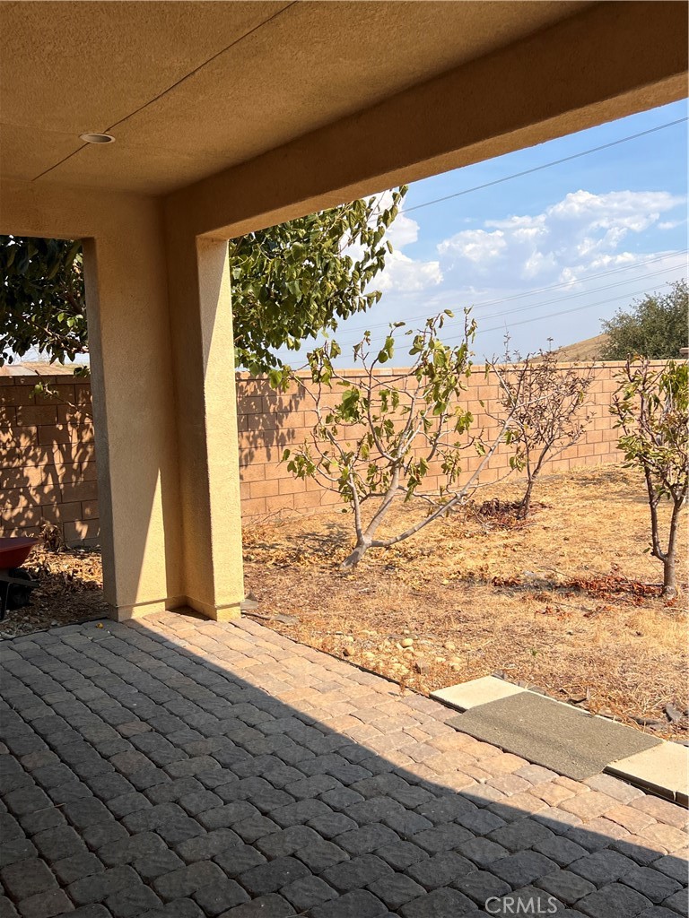 5619 Avenida De Portugal