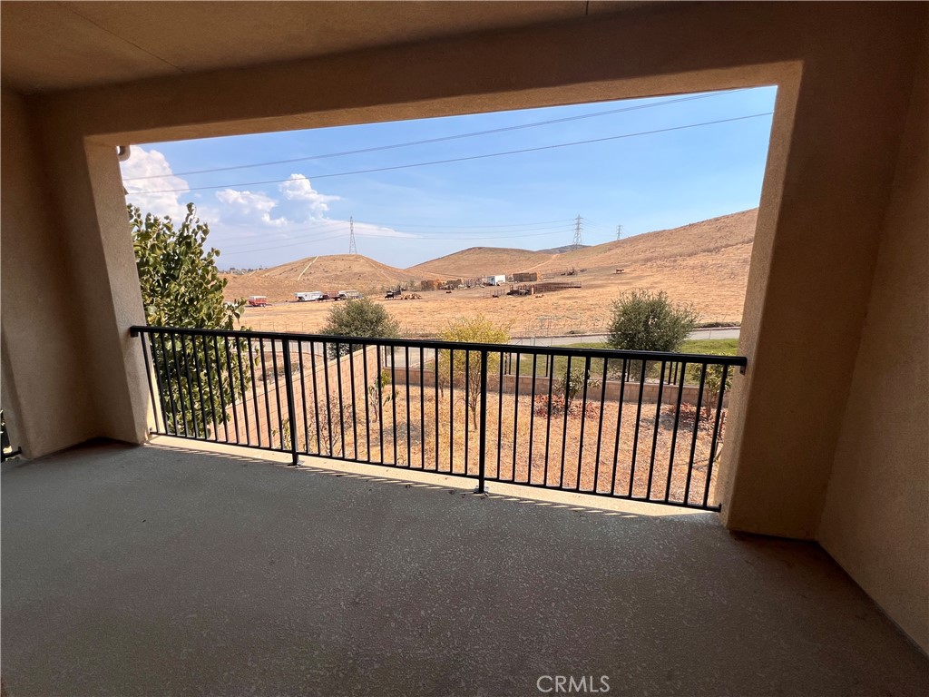 5619 Avenida De Portugal