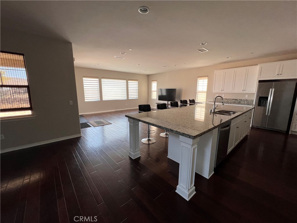 5619 Avenida De Portugal