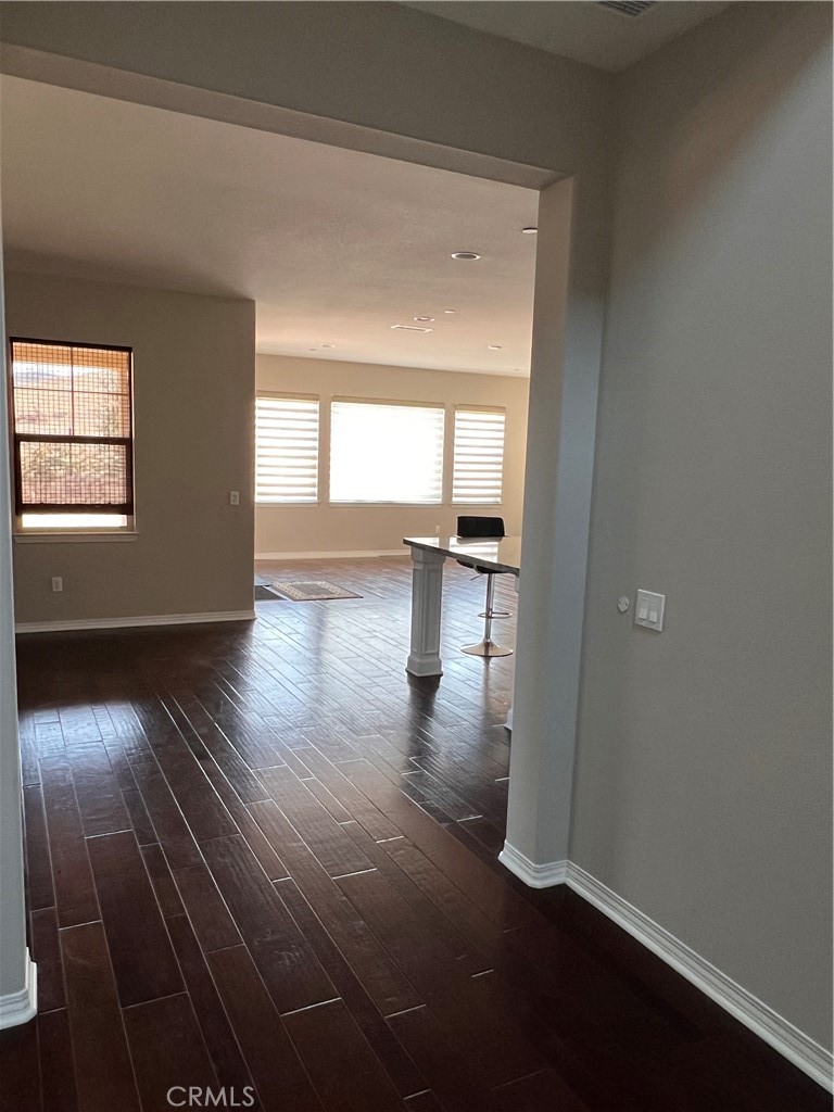 5619 Avenida De Portugal