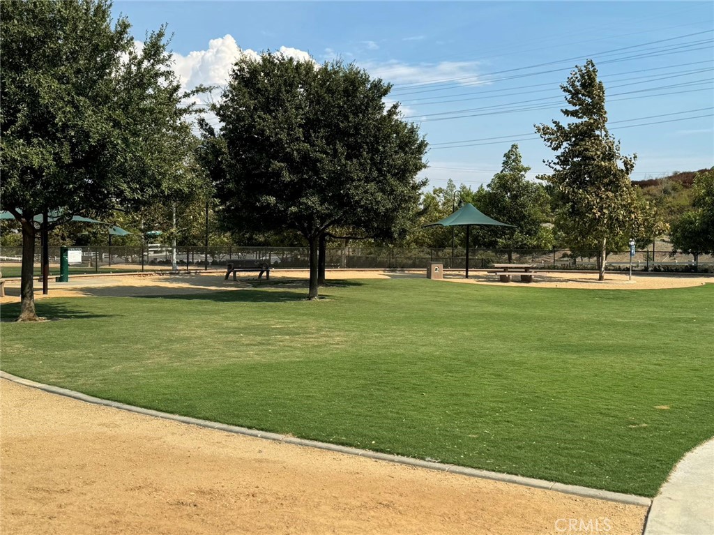 5619 Avenida De Portugal