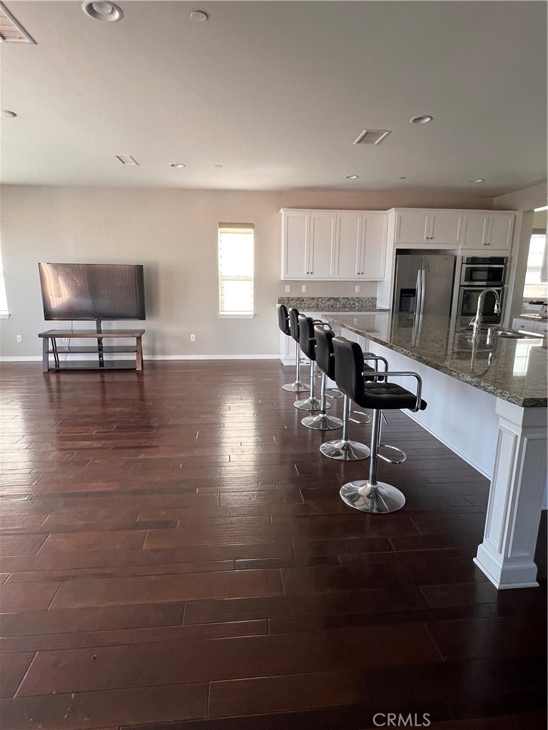 5619 Avenida De Portugal