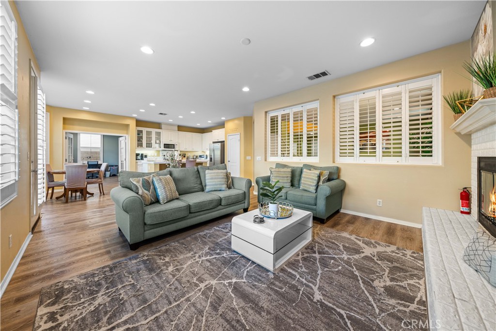 322 N Marin Privado