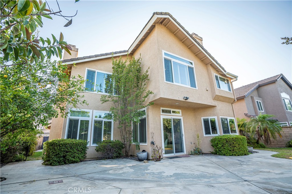 2398 Meadow Ridge Drive