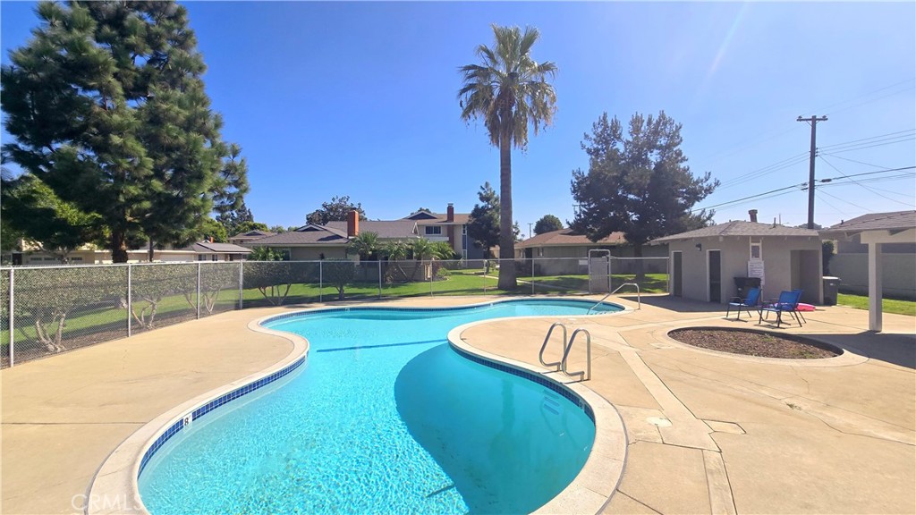 2544 College Lane