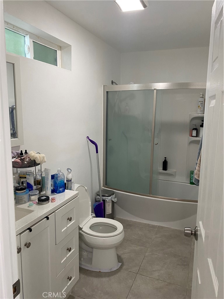 1716 Kiowa Crest Drive