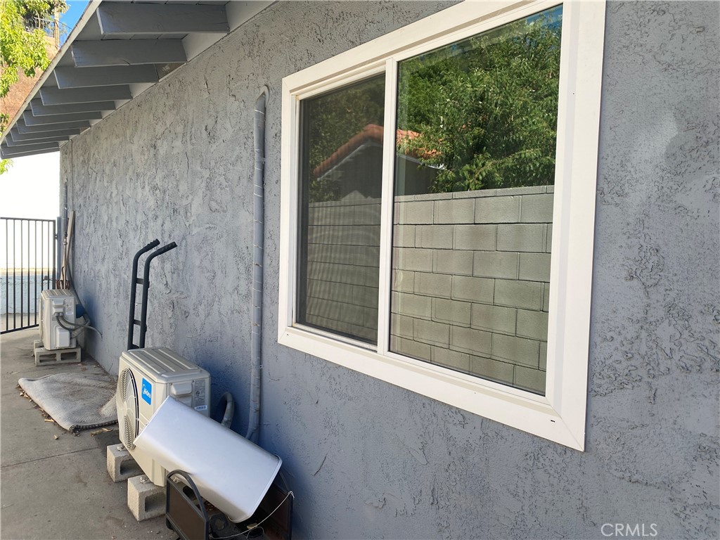 1716 Kiowa Crest Drive