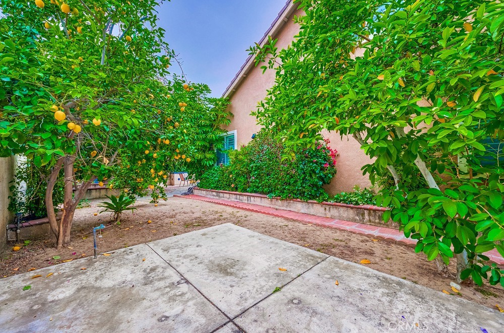 12998 Orange Avenue