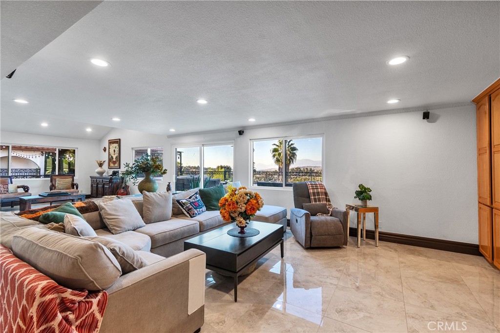 2677 Wagon Train Lane