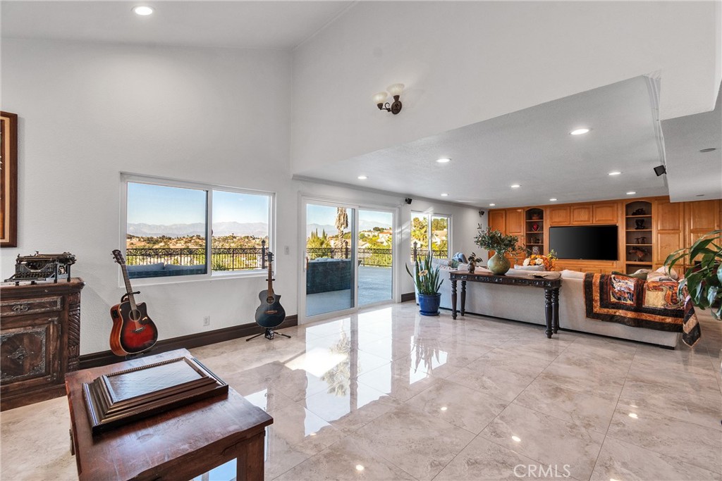 2677 Wagon Train Lane