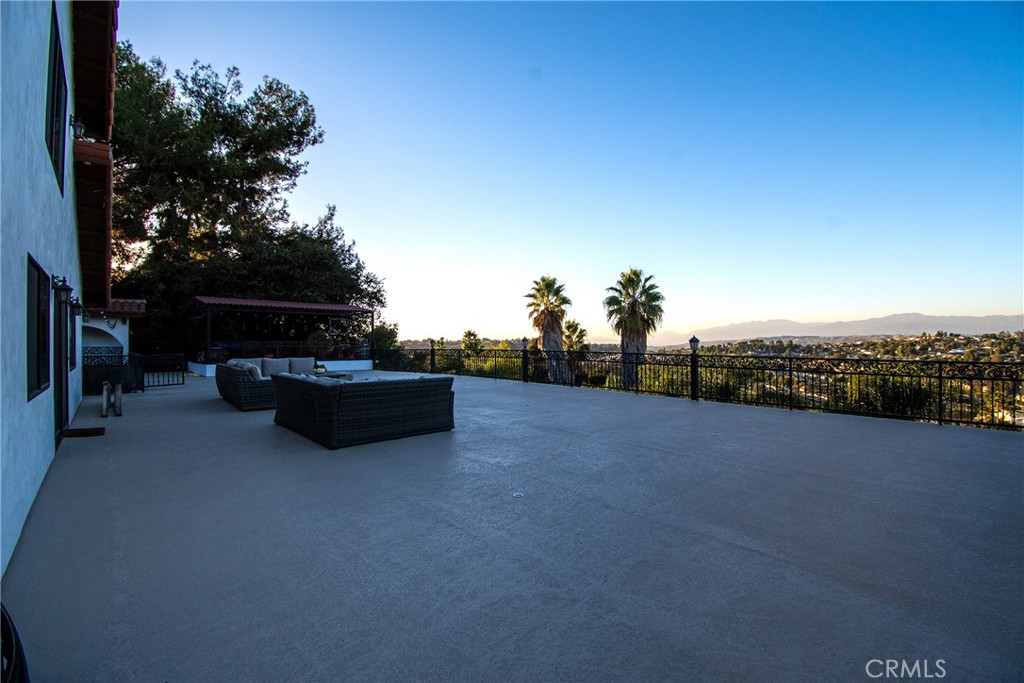 2677 Wagon Train Lane