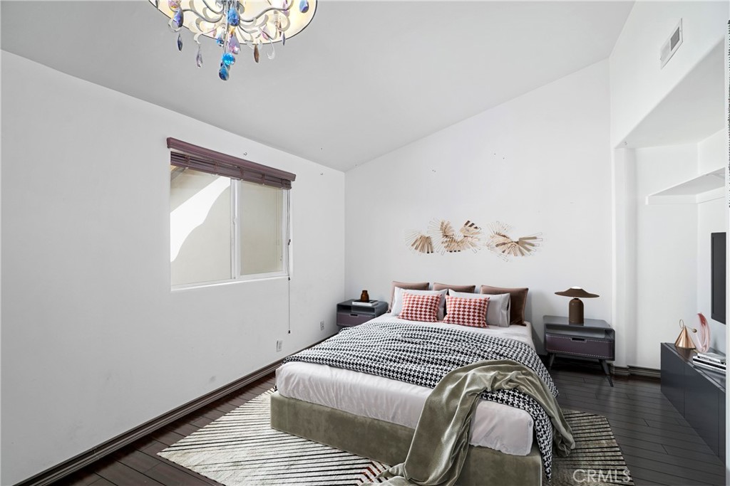 2677 Wagon Train Lane