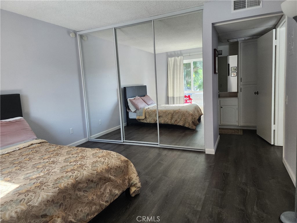 2859 S Fairview Street B