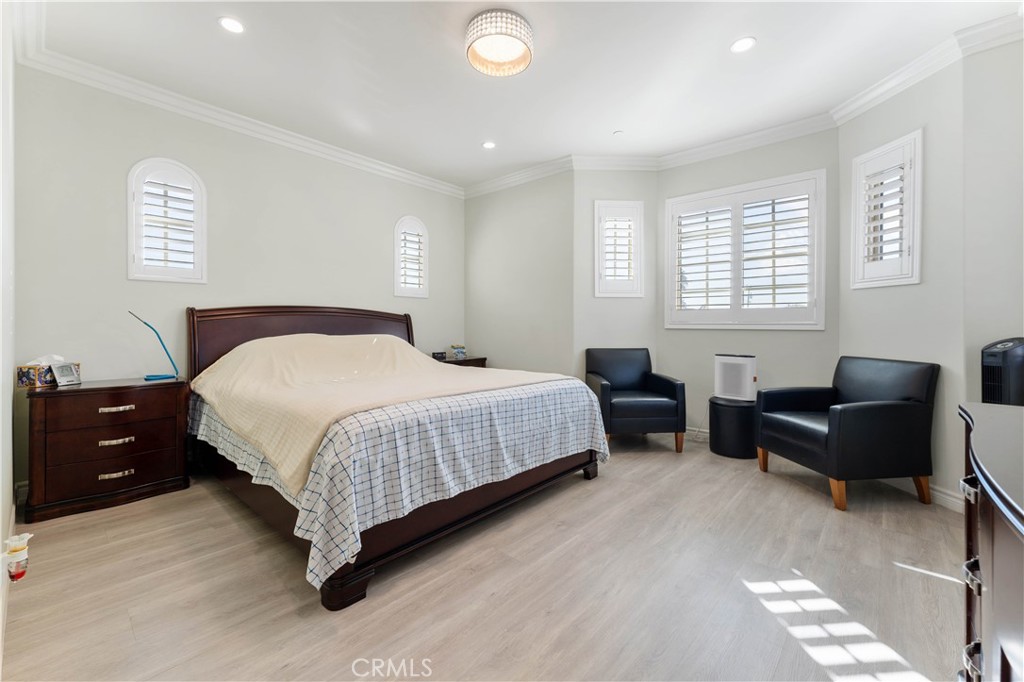 5123 Santa Anita Avenue