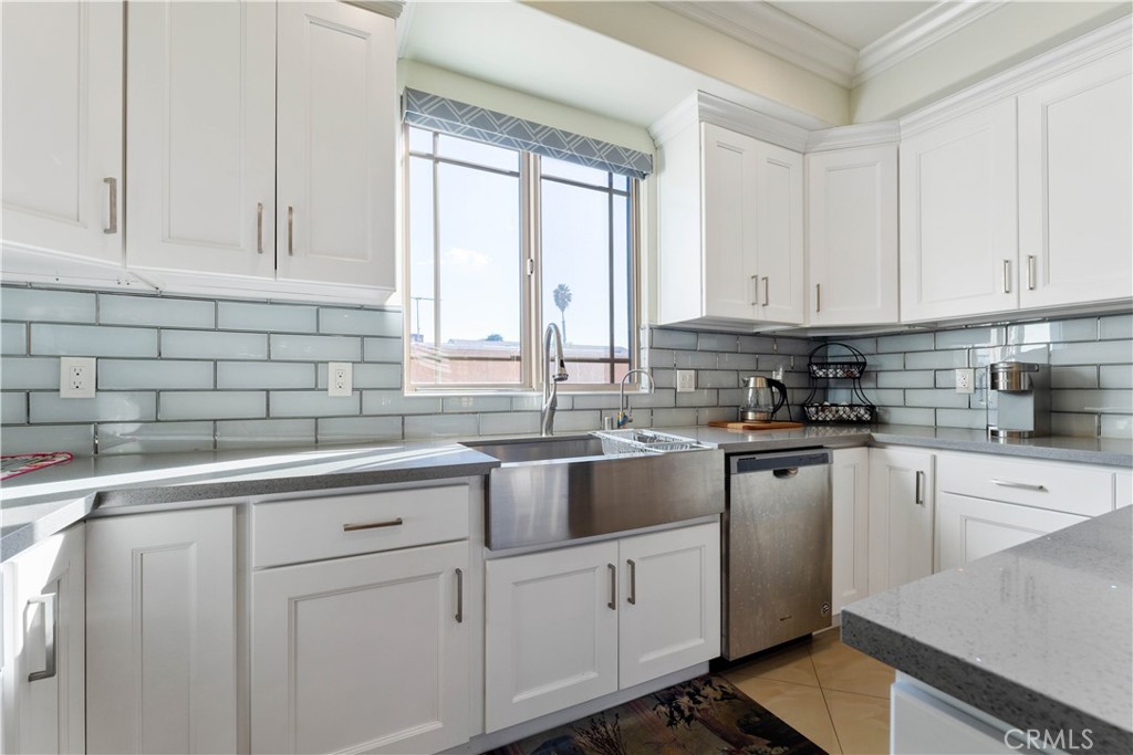 5123 Santa Anita Avenue