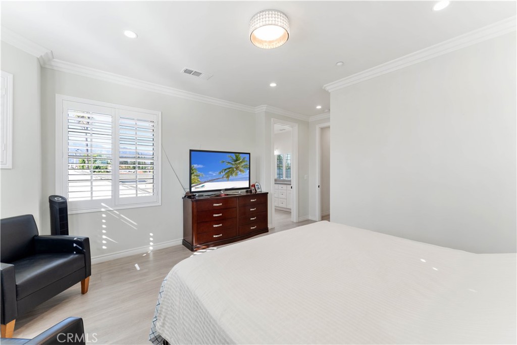 5123 Santa Anita Avenue