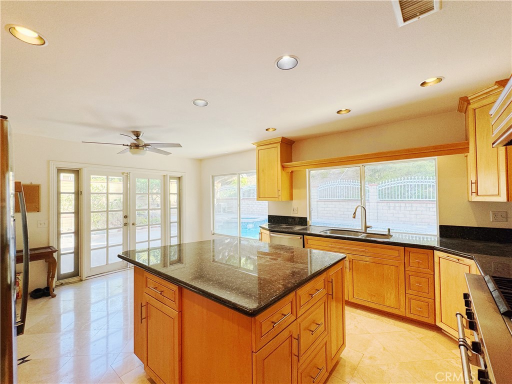 1520 Autumn Hill Road