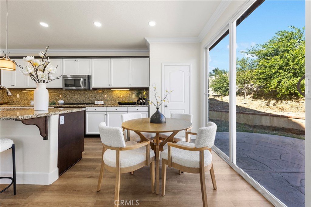 7109 Sunnyside Place