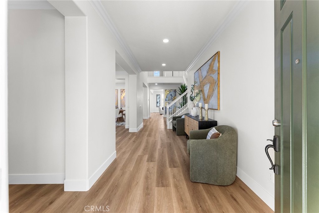 7109 Sunnyside Place