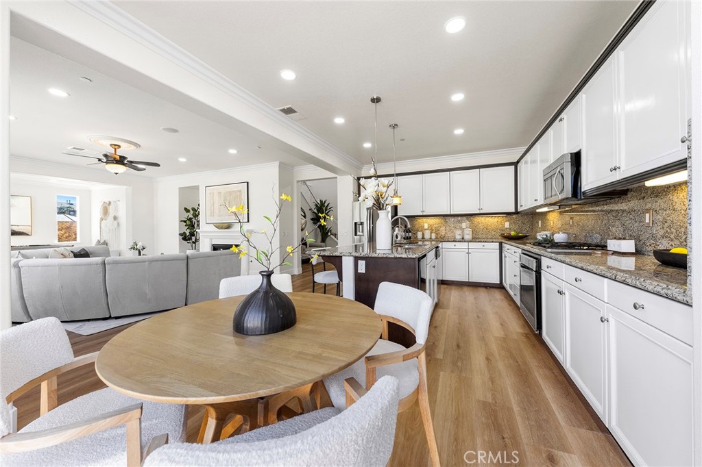 7109 Sunnyside Place
