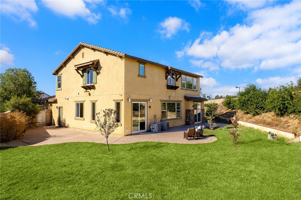 7109 Sunnyside Place
