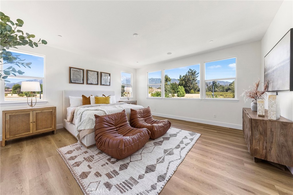 7109 Sunnyside Place