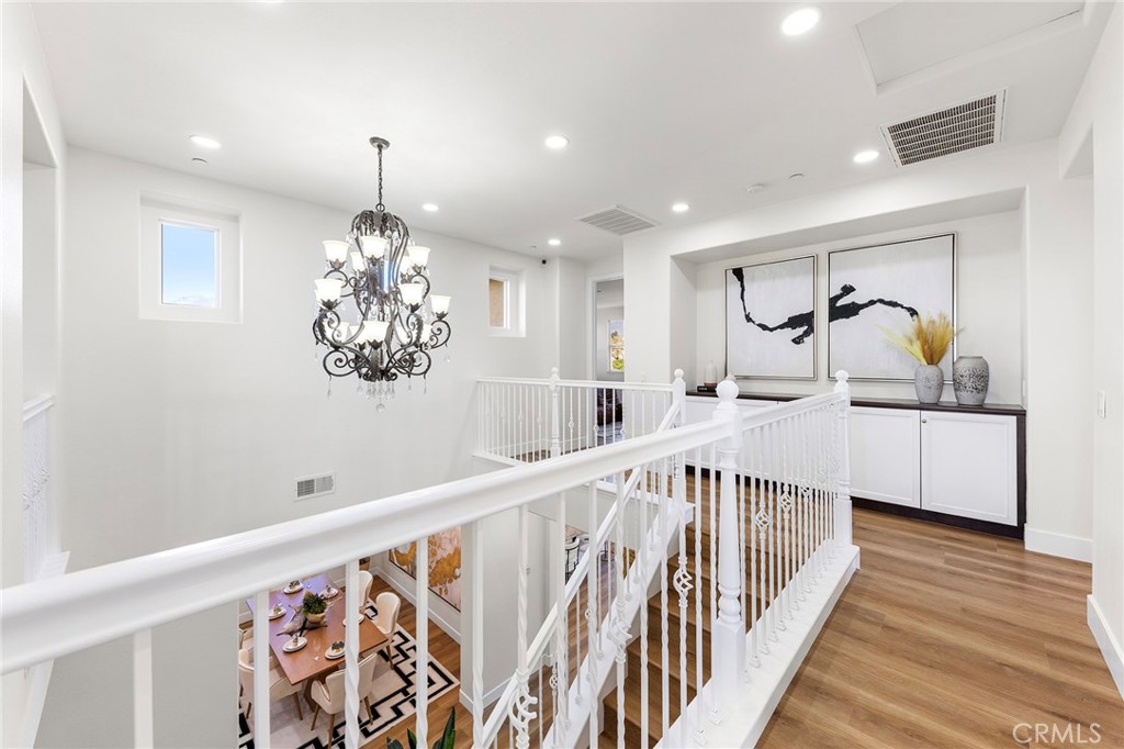 7109 Sunnyside Place