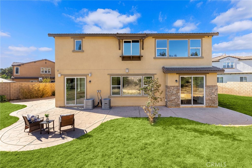 7109 Sunnyside Place
