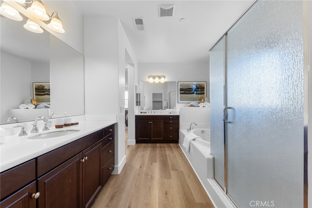 7109 Sunnyside Place
