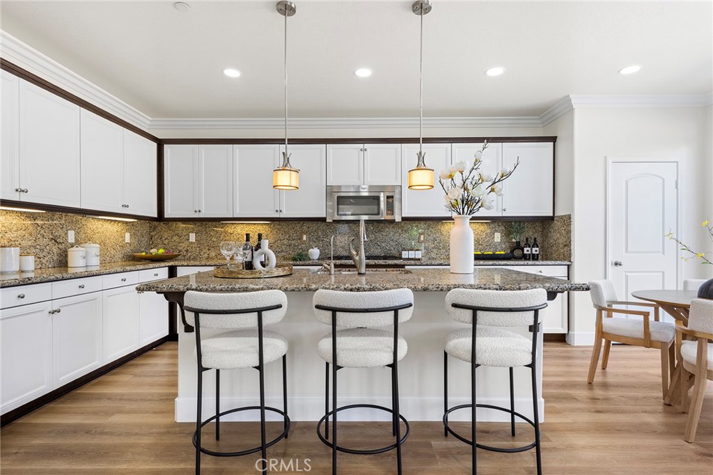 7109 Sunnyside Place