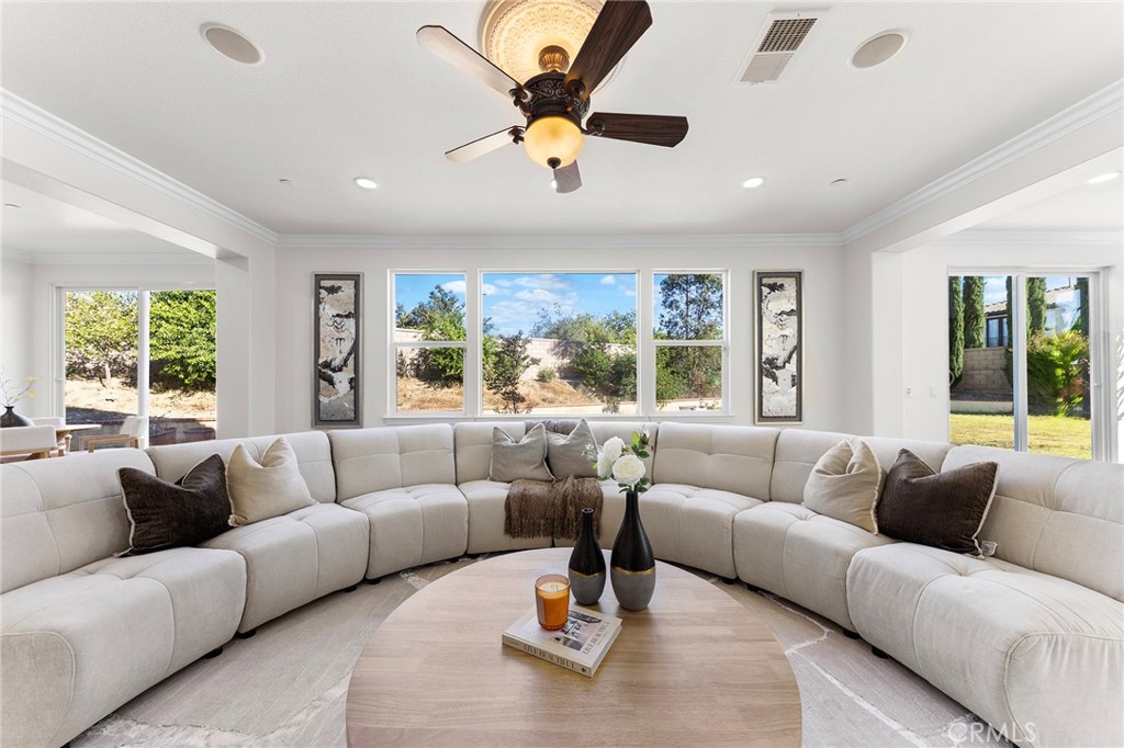 7109 Sunnyside Place
