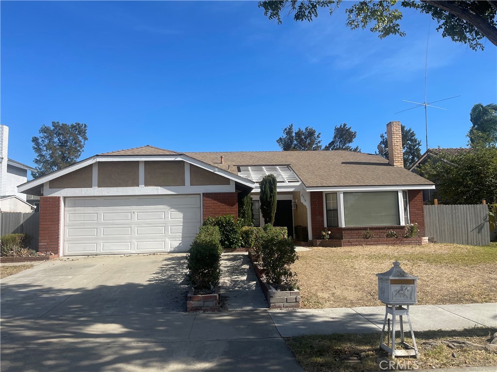 2719 S Del Norte Avenue