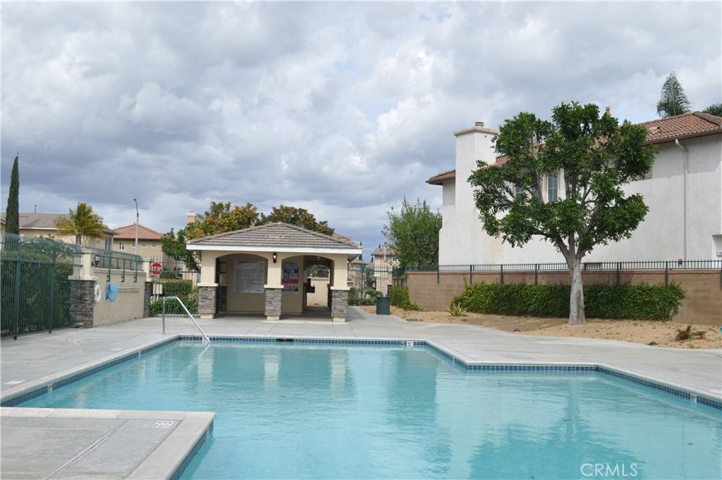 11305 River Knoll Drive