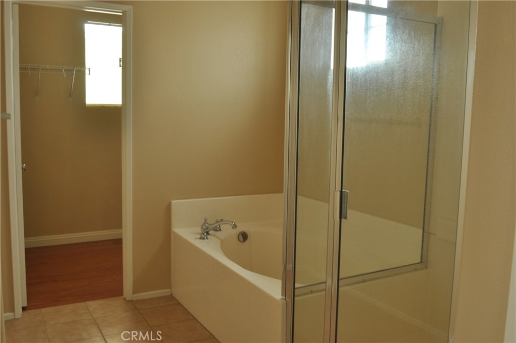 11305 River Knoll Drive
