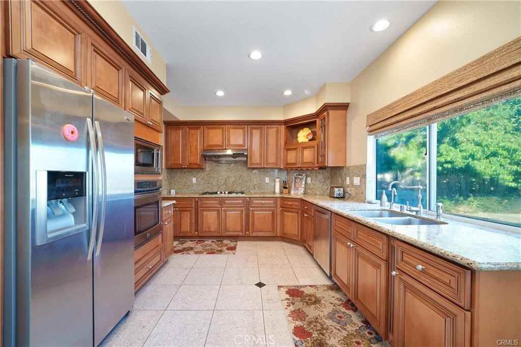 1715 Rancho Hills Drive