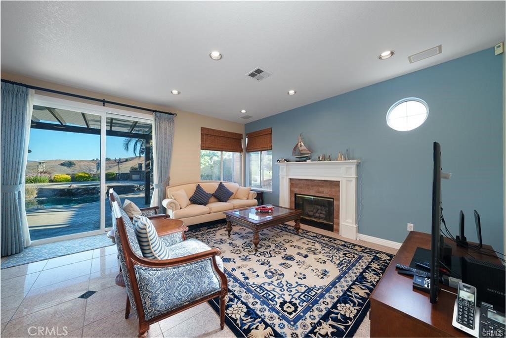 1715 Rancho Hills Drive