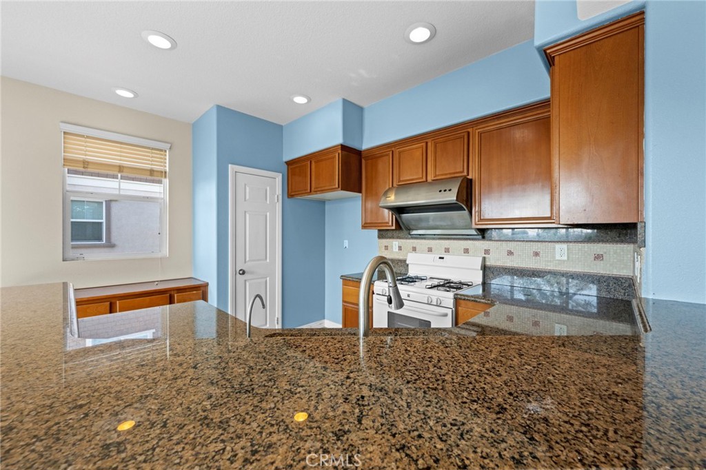 1444 Oakwood Way