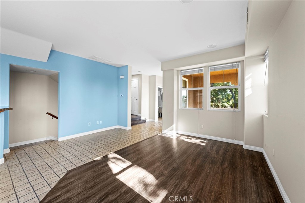 1444 Oakwood Way