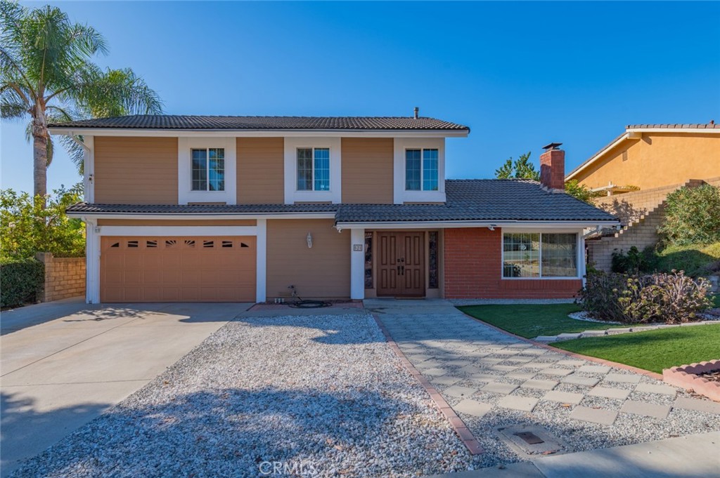 521 Avenida Presidio