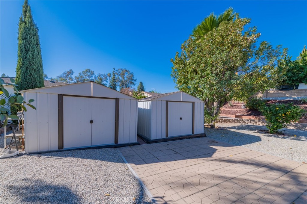 521 Avenida Presidio