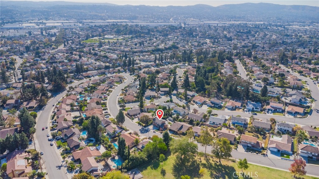 521 Avenida Presidio