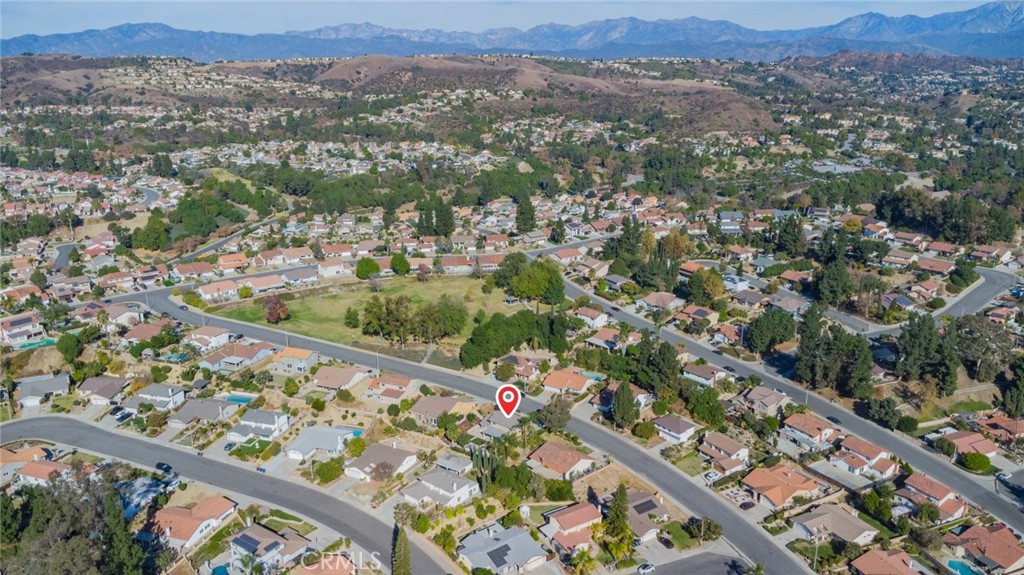 521 Avenida Presidio