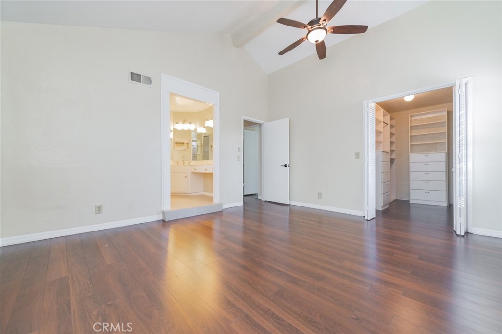 521 Avenida Presidio